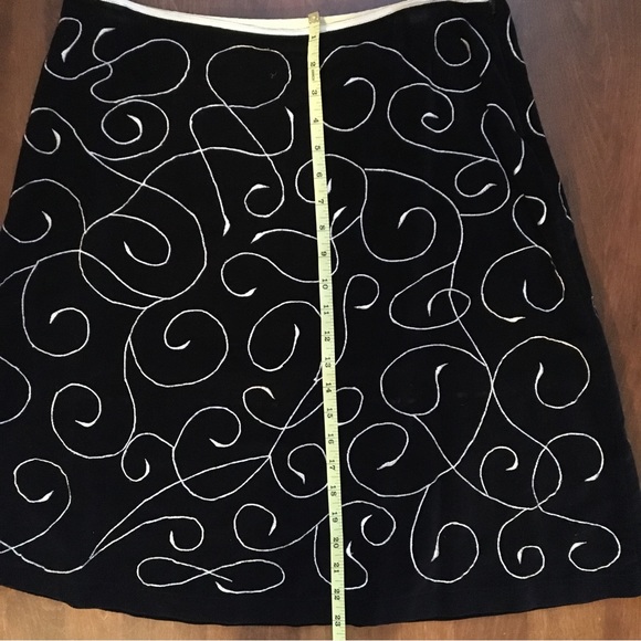 Snak Anthropologie Black Velvet Skirt - Picture 6 of 7